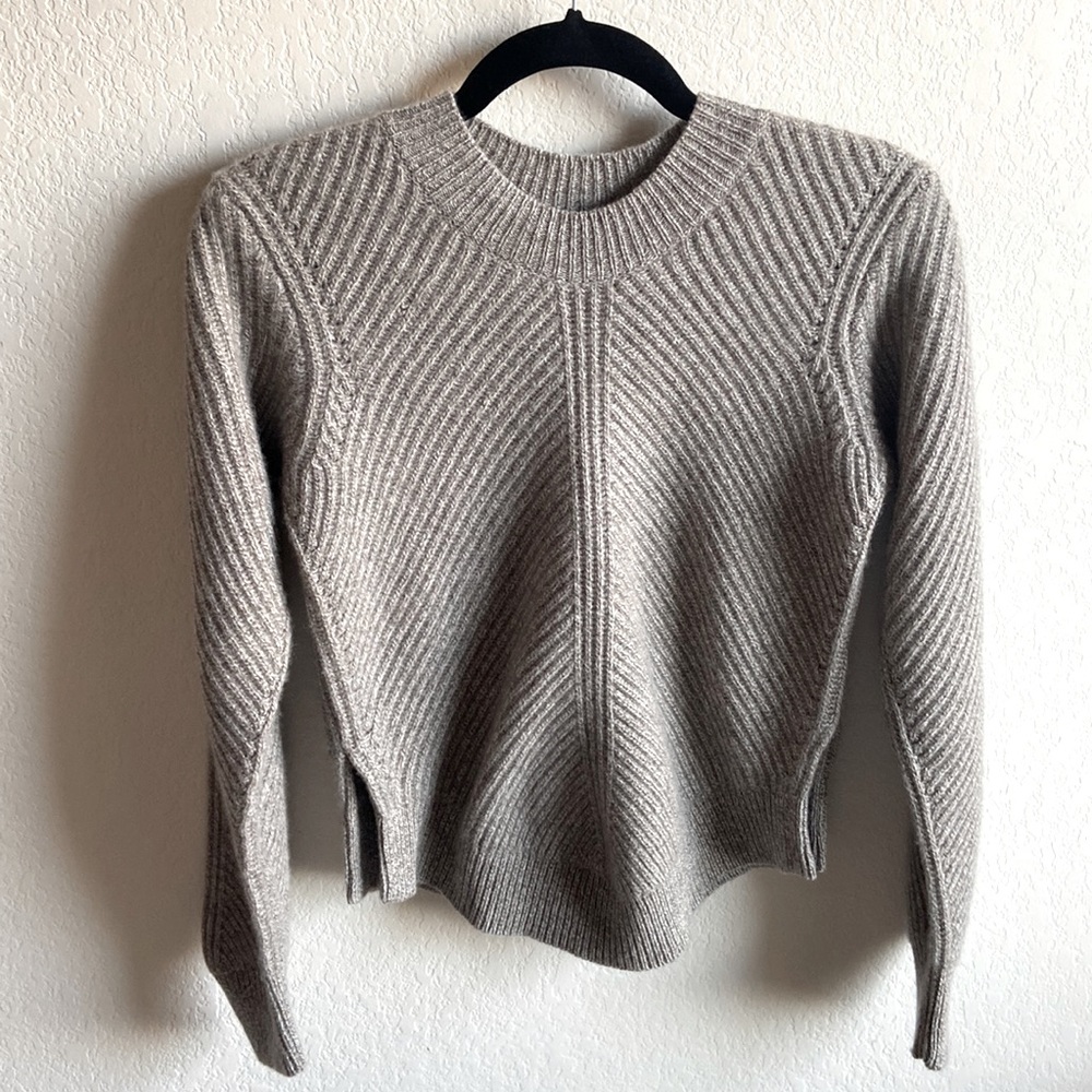 CO 100% cashmere tan cropped sweater